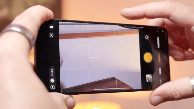 OPPO Find X9 Ultra có camera tele quang học 10x