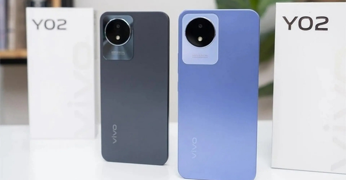 Vivo dòng Y là biểu tượng của sự bền bỉ với viên pin dung lượng lớn cùng mức giá cực kỳ dễ tiếp cận cho học sinh phổ thông.
