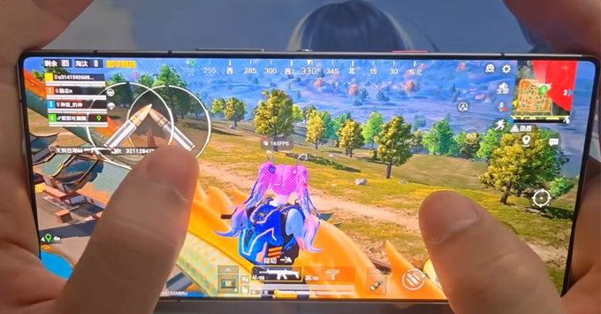 Bộ công cụ AI Gaming thông minh trên Red Magic 12 Pro+ hỗ trợ siêu phân giải 2K và tối ưu khung hình tự động theo thời gian thực.