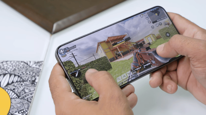 Vivo X500 Pro có pin 6.510mAh trong thân máy gọn