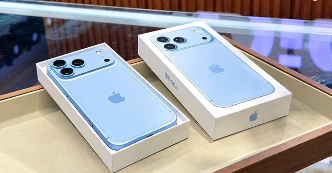 Hệ thống cửa hàng Di Động Mỹ luôn sẵn hàng đầy đủ các phiên bản dung lượng với giá tốt nhất.