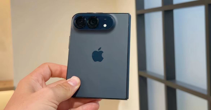 So sánh không gian lưu trữ thực tế giữa các phiên bản iPhone Duo 256GB, 512GB và 1TB.
