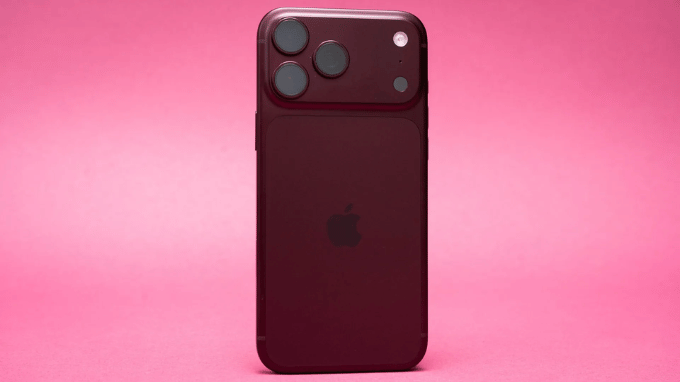 Thiết kế iPhone 18 Pro Max chắc chắn và quen thuộc