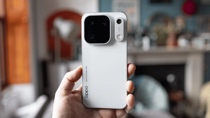 Oppo Find X10 Pro Max mang phong cách máy ảnh