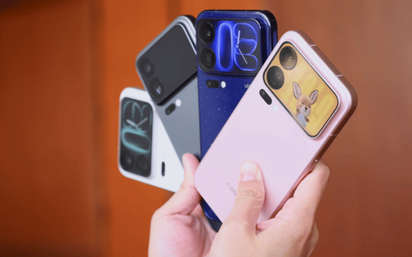 Đánh giá Xiaomi 18 Pro Max: Độc lạ hai màn hình & camera kép 200MP