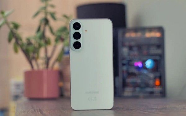 Top 5 điện thoại Android mạnh hơn Galaxy S26 FE đáng mua năm 2026