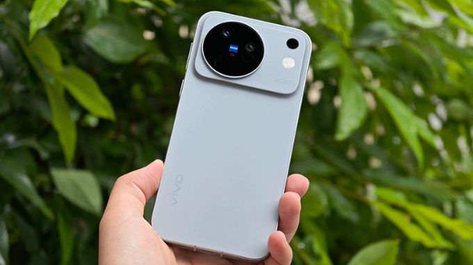 Vivo X500 sở hữu vi xử lý thế hệ mới MediaTek Dimensity 9600 Pro