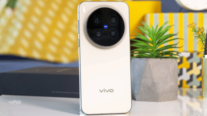 Vivo X500 Pro Max mỏng và nhẹ hơn