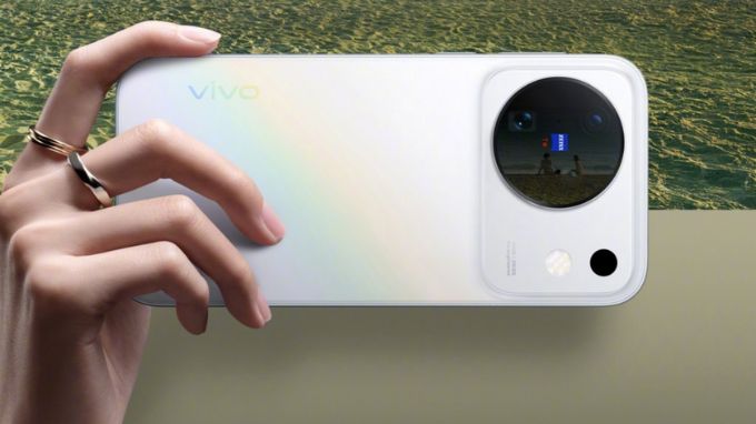 Vivo x500 sở hữu hai chứng nhận bảo vệ hàng đầu là IP68 và IP69