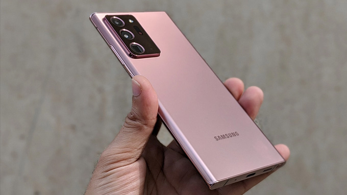 Ngôn ngữ thiết kế trên Galaxy Note 20 Ultra và Pixel 5 khác biệt hoàn toàn