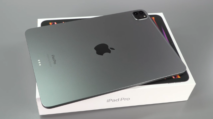 iPad Pro 2022 M2 12.9 inch vẻ ngoài sang trọng