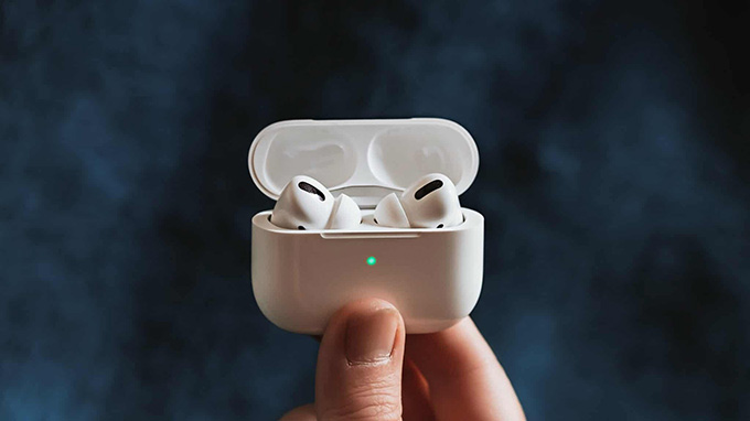 AirPods Pro 2 đã tạo ra một bước tiến vượt bậc về thời lượng pin