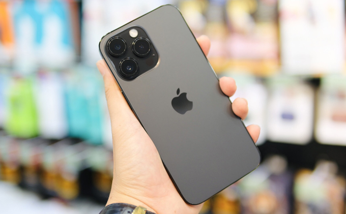 Top điện thoại giảm sâu tháng 11 iPhone 14 Pro Max 