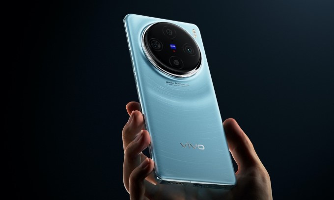 Vivo X100: Dòng điện thoại thông minh đầu tiên trên thế giới trang bị RAM LPDDR5T