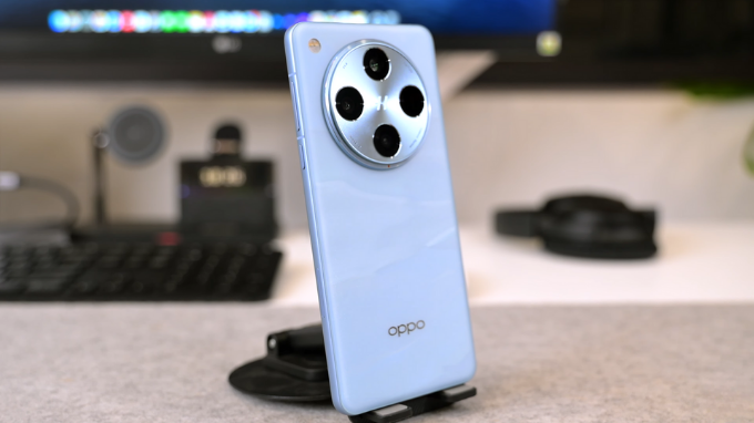 Thiết kế OPPO Find X8 độc đáo, hiện đại