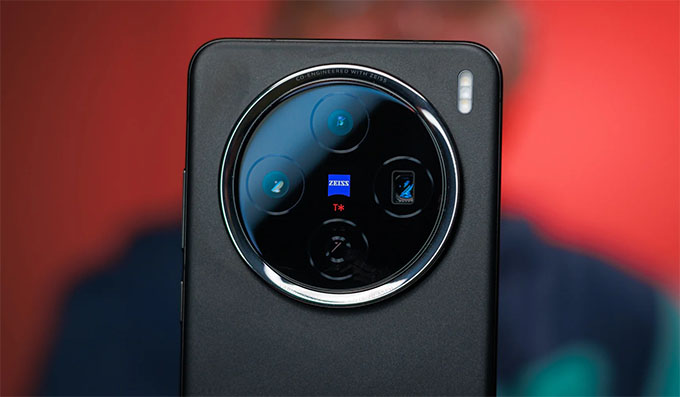 Camera vivo X200: Hợp tác với ZEISS
