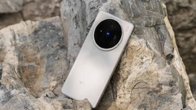 Công nghệ pin silicon tiên tiến của vivo X200 Pro mang đến mật độ năng lượng vượt trội