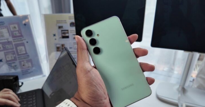 Galaxy S26 màu Xanh Mint (Eco Green)