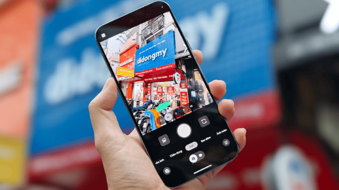 Hệ thống ba camera sau cho khả năng nhiếp ảnh đa năng