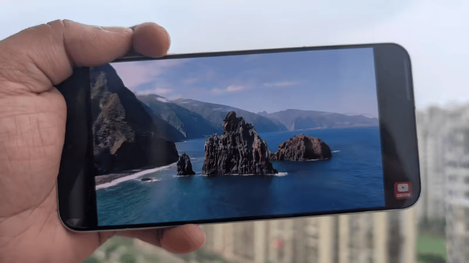 Màn hình Reno 14 6.59 inch với độ sáng 1200 nits