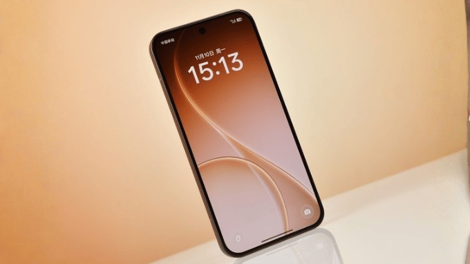 Màn hình Reno 15 6.32 inch với HDR và độ sáng cao