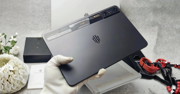 Nubia RedMagic Gaming Pad Pro là Top máy tính bảng chơi game đang được sử dụng nhiều