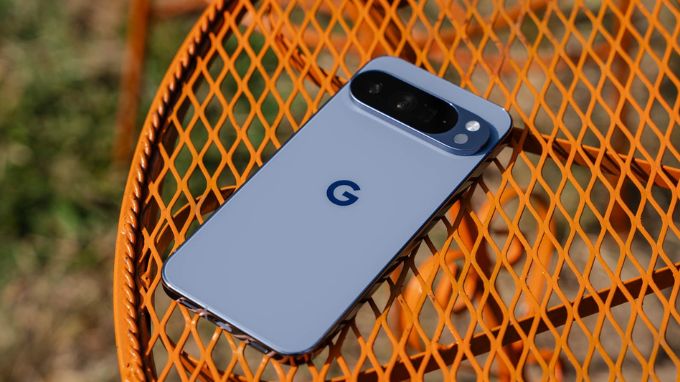 OnePlus 15 và Pixel 10 Pro