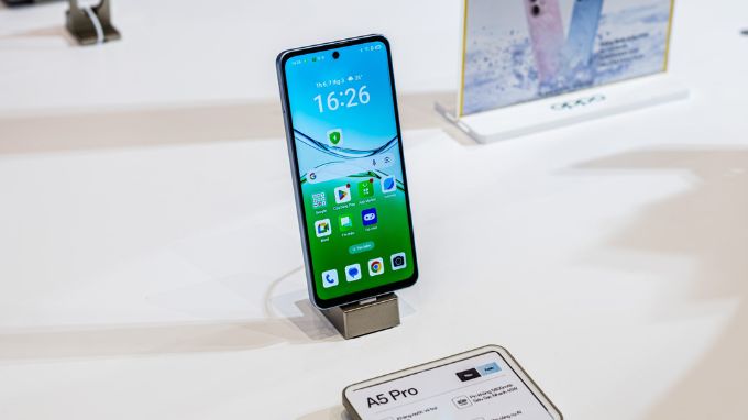 Oppo A6 Pro và Oppo A5 Pro
