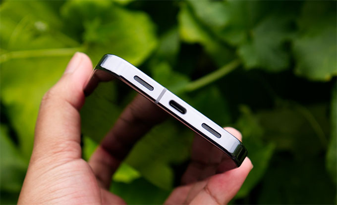 Viên pin lớn 5200mAh trên Google Pixel 10 Pro XL 512GB cũ cho thời gian sử dụng thực tế đạt 7-8h 