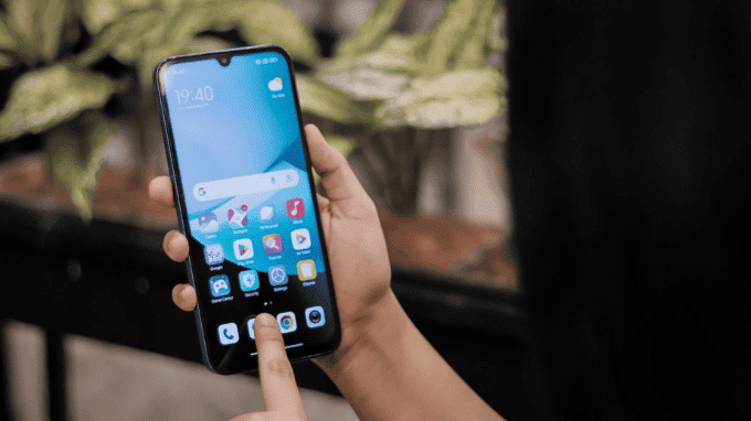 Redmi 15C với viên pin 6.000mAh và sạc nhanh 33W vượt trội