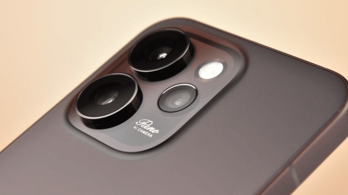 Reno 15 với camera chính 200 MP và tele periscope 50 MP