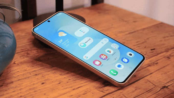 Samsung Galaxy S25 FE - Exynos 2400 ổn định với tối ưu phần mềm dài hạn