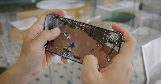 So sánh hiệu năng trên Vivo X300 Pro vs Huawei Pura 80 Ultra điện thoại nào mạnh hơn?