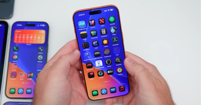 So sánh iOS 26.1 vs iOS 26.2 Beta về Giao diện và trải nghiệm người dùng: Cái nào mượt hơn?