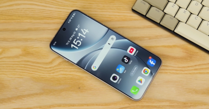 Trải nghiệm giải trí trên màn hình OPPO Find X9 và iPhone 16 khác biệt ra sao?