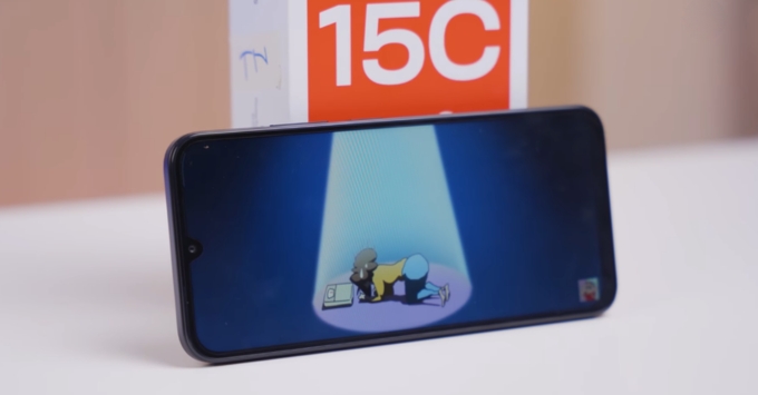 Trải nghiệm giải trí trên màn hình Redmi 15C vs A5i như thế nào?