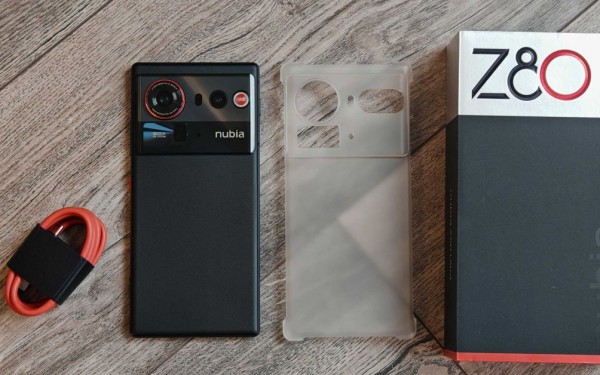 Đánh giá Nubia Z80 Ultra: Thiết kế đột phá, pin khủng, hiệu năng như thế nào?