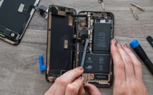 Độ pin iPhone là gì? Lợi ích 1, rủi ro 10 - có nên mạo hiểm?