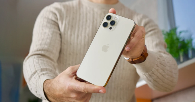 Màn hình iPhone 12 Pro Max được DxOMark đánh giá 88 điểm, nhưng vẫn đứng sau Galaxy Note 20 Ultra