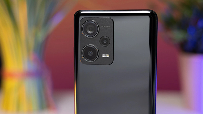 Redmi Note 12 Explorer: Chiếc điện thoại đầy ma thuật chỉ có giá 400 USD