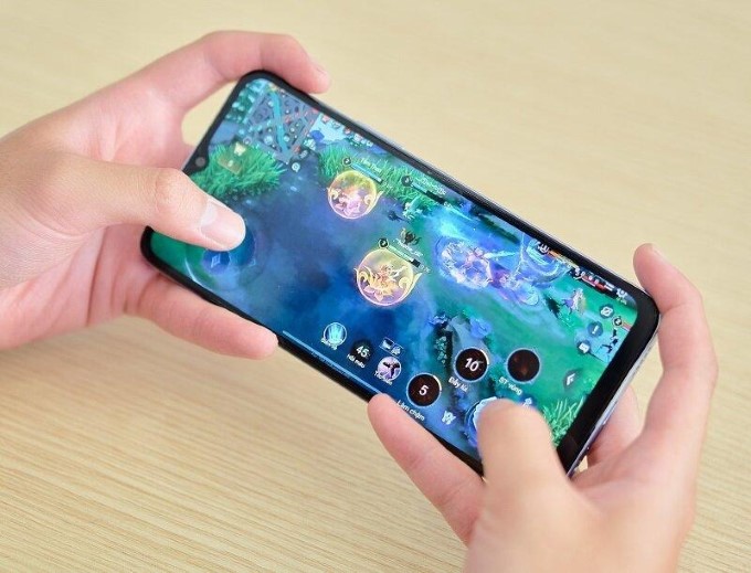 Hiệu năng đủ dùng, đa dụng với nhiều nhu cầu