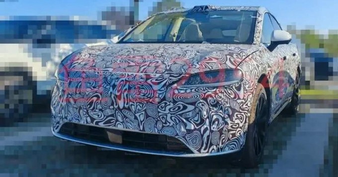 Luxeed S9 lộ diện - Mẫu SUV điện Fastback đáng gờm của Huawei và Chery sắp ra mắt