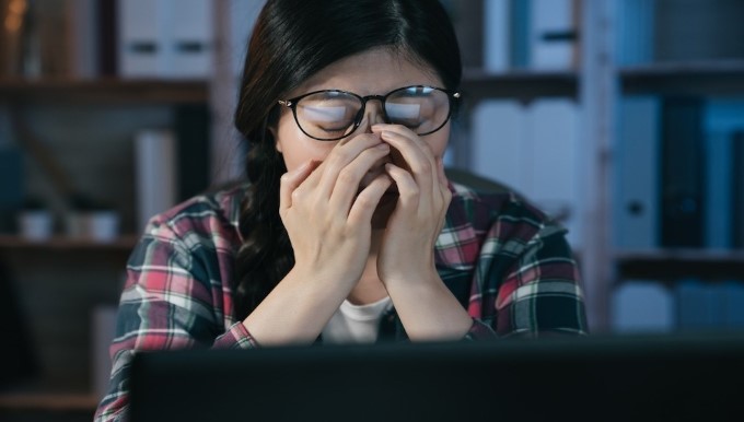 Một số mẹo nhỏ giúp bạn cải thiện hội chứng ngưng thở trước màn hình