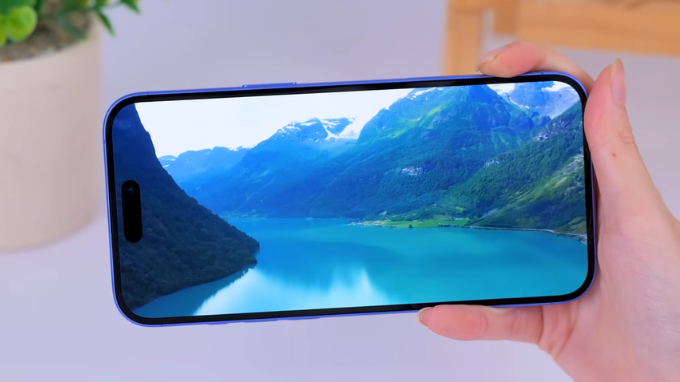 Màn hình iPhone 16 Plus hoàn hảo