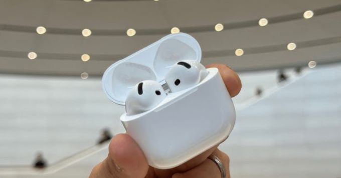 Nên mua AirPods 4 (USB-C) hay Galaxy Buds 3 Pro chất lượng âm thanh