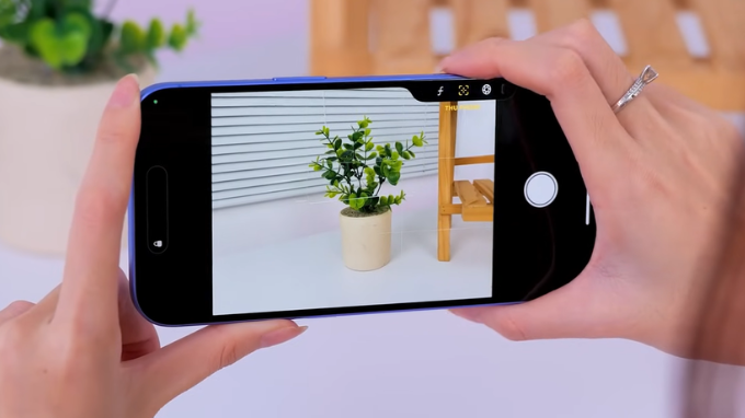 Nút điều khiển camera trên iPhone 16 Plus đẳng cấp