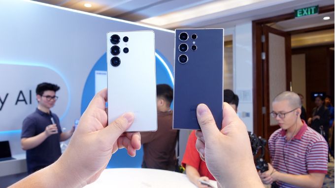 Lưu ý khi sử dụng Samsung Galaxy S25 trong môi trường nước
