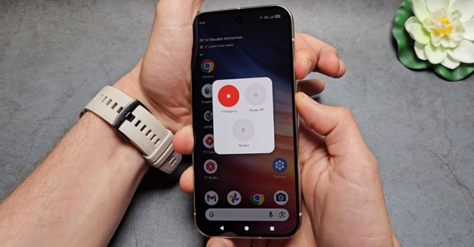 Khôi phục cài đặt gốc trên Pixel 10 khi bị lỗi