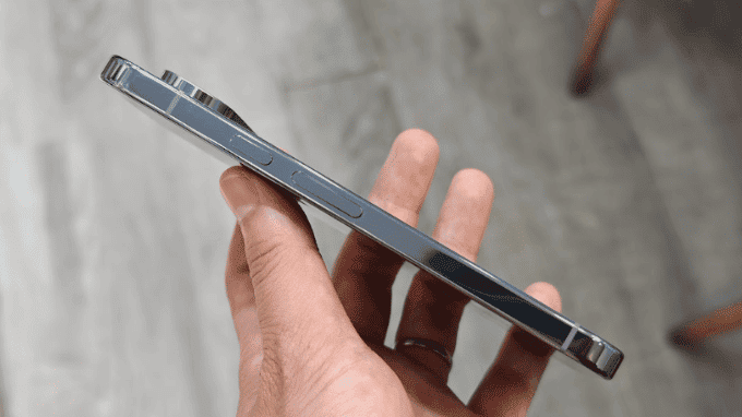 Bảo hành 6 tháng và chính sách đổi trả rõ ràng