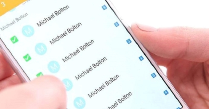 Tại sao danh bạ điện thoại của bạn lại bị trùng lặp, lộn xộn?
